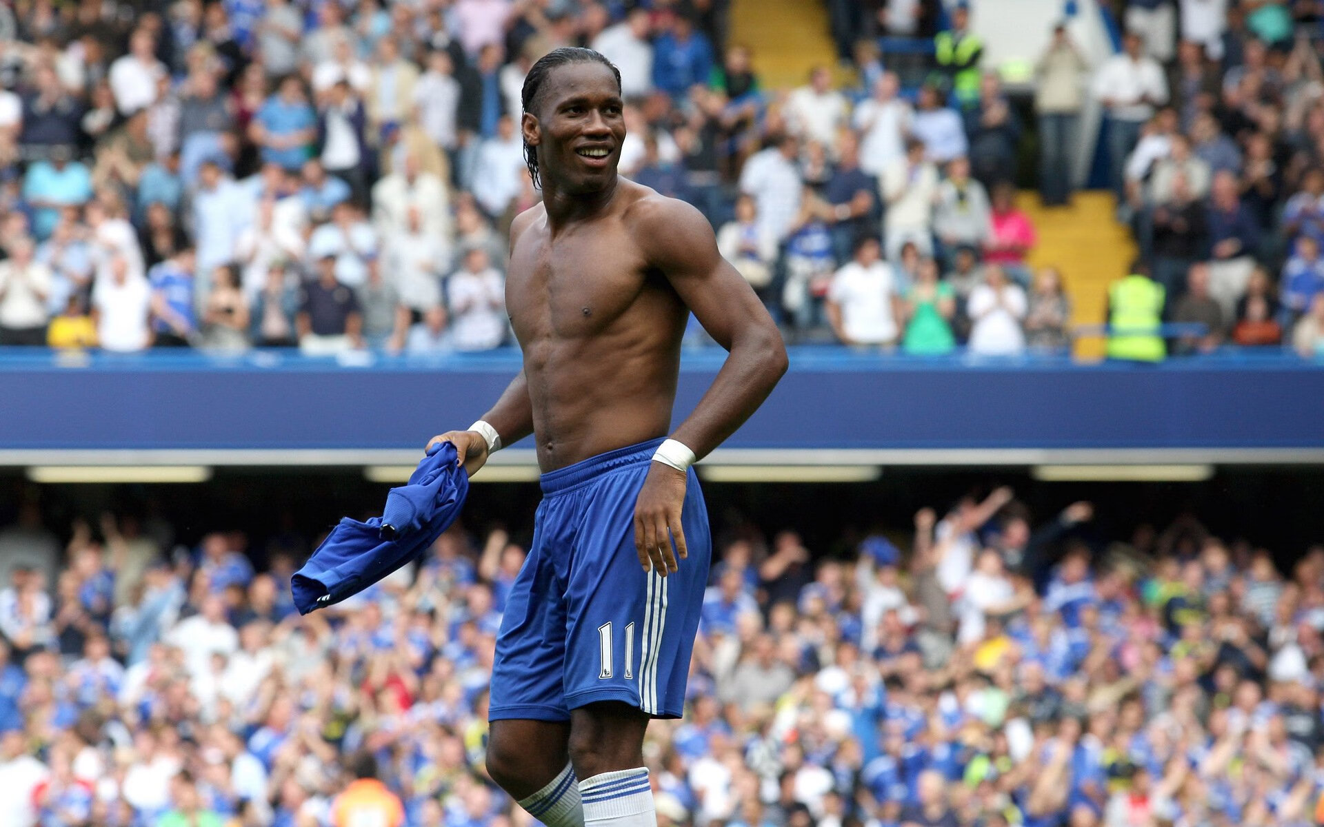 罗马诺谈曼联和帕奎塔传闻！切尔西锋线目标要价8000万欧元，曼联3_2切尔西